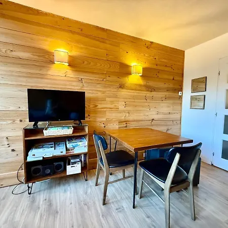 Appartement 313, Au Pied Des Pistes De Avec Superbe Vue *
